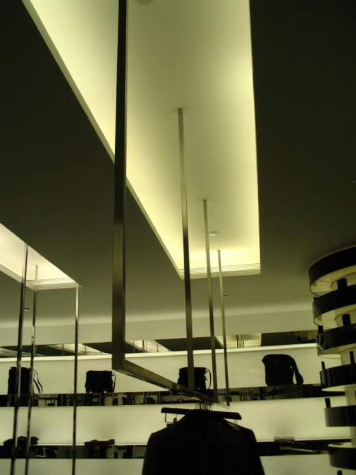 男装上海专卖店（施工图及实景）缩略图